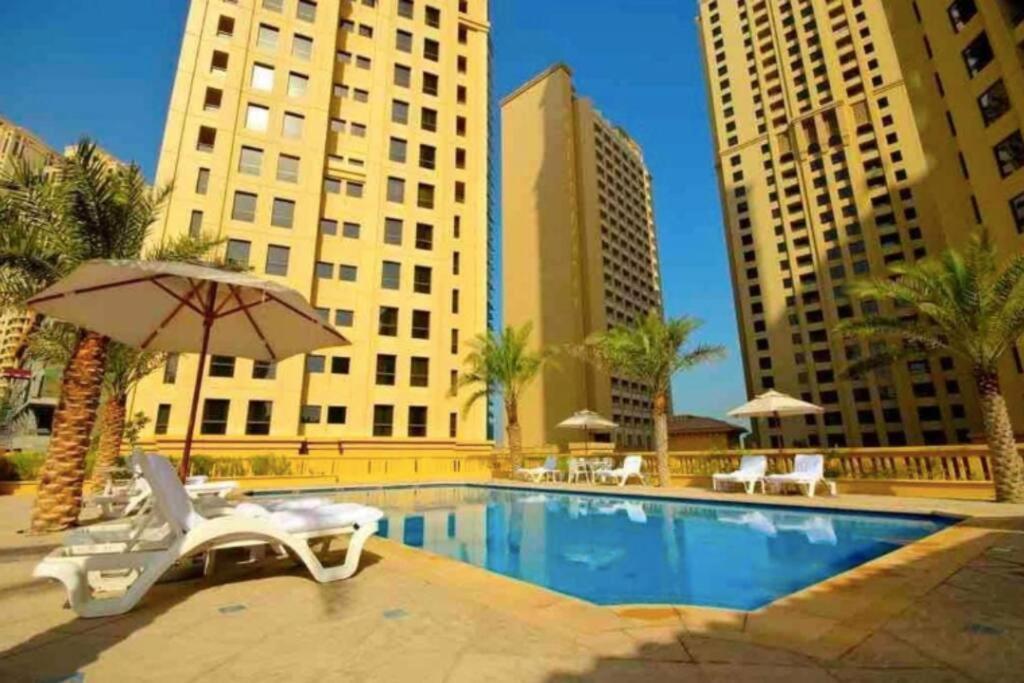 The Premium Jbr Sea View Luxury Suite Awarded "Traveller Award 2025" Dubai Exterior foto