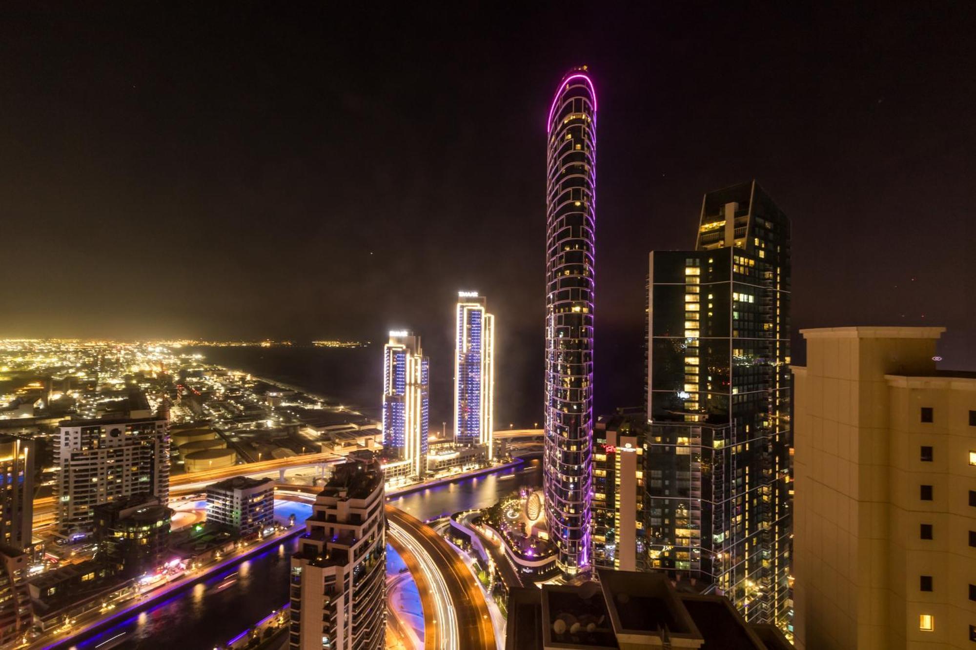 The Premium Jbr Sea View Luxury Suite Awarded "Traveller Award 2025" Dubai Exterior foto